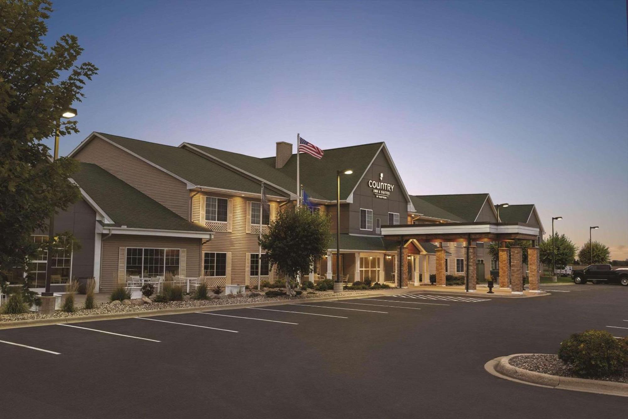 Country Inn & Suites By Radisson, Willmar, Mn Exterior foto